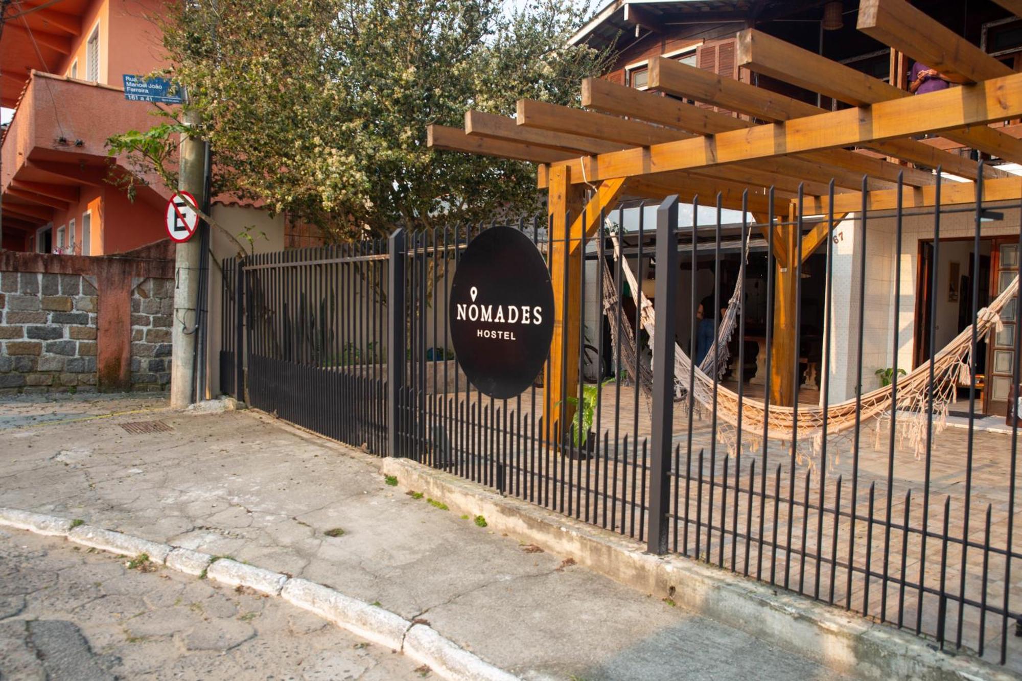 Hostel Nomades - Adventure & Coworking