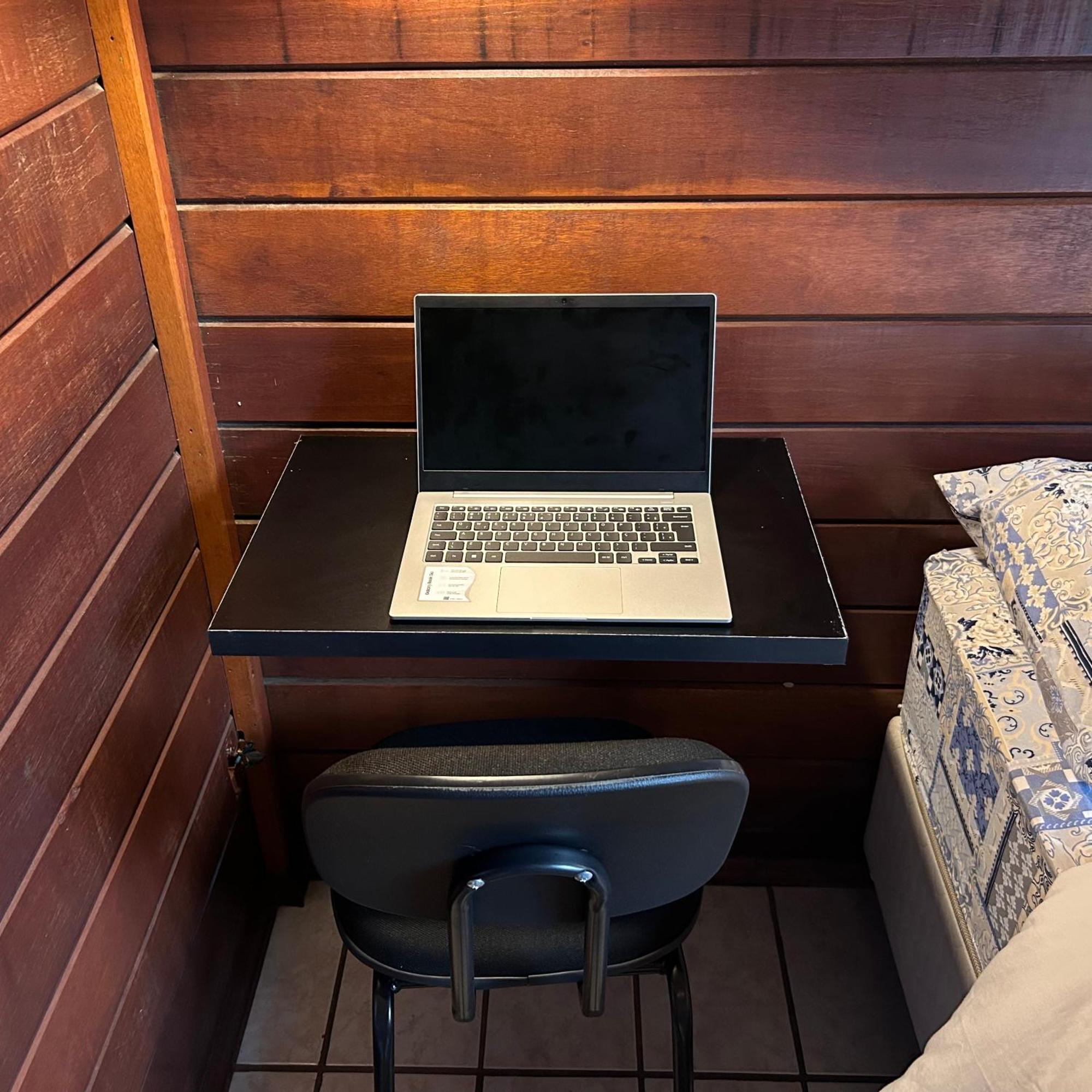 Nomades - Adventure & Coworking Hostal Florianópolis